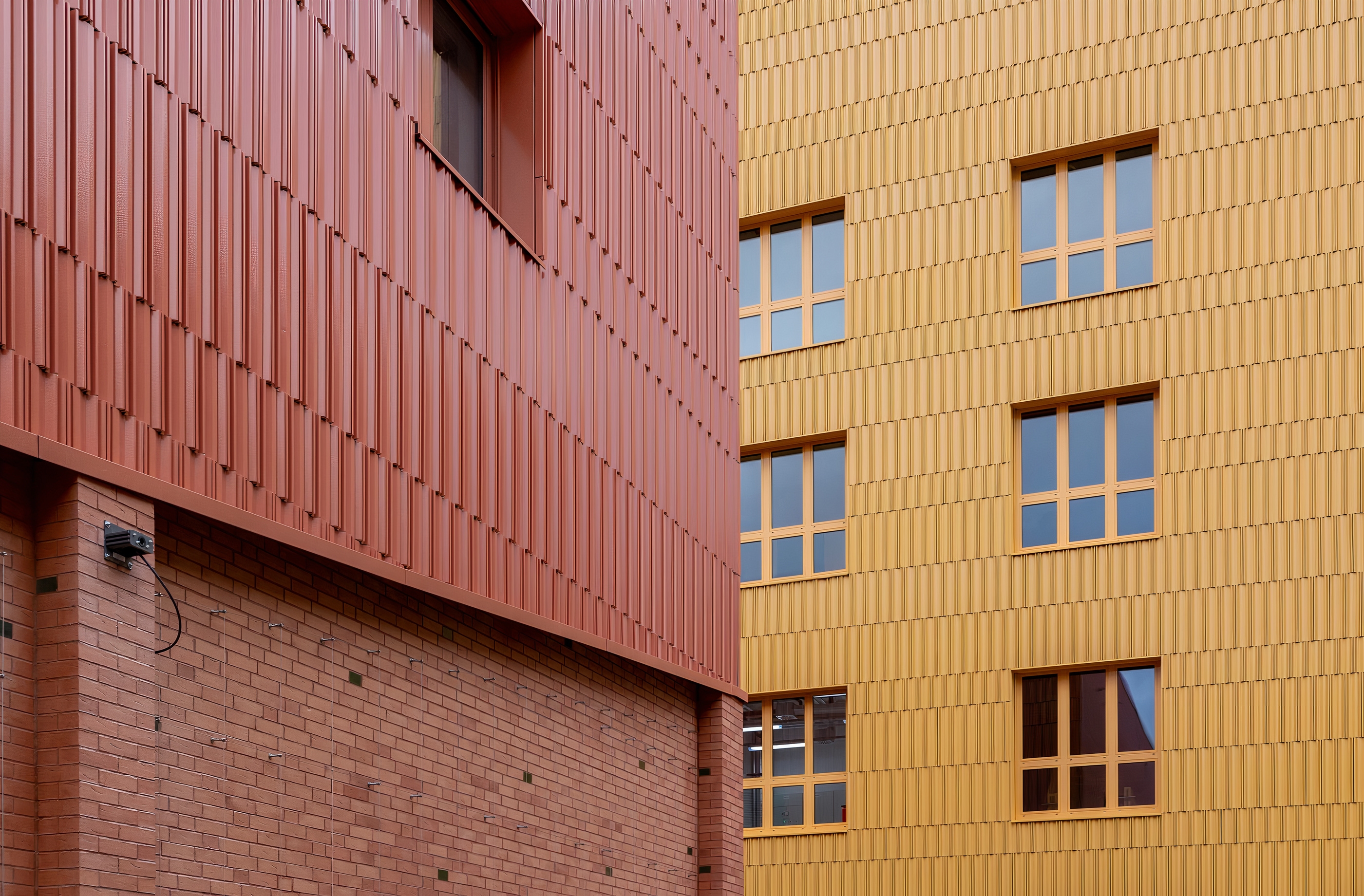 Terracotta Facades for Thermal Power Plant | ALPHATON®