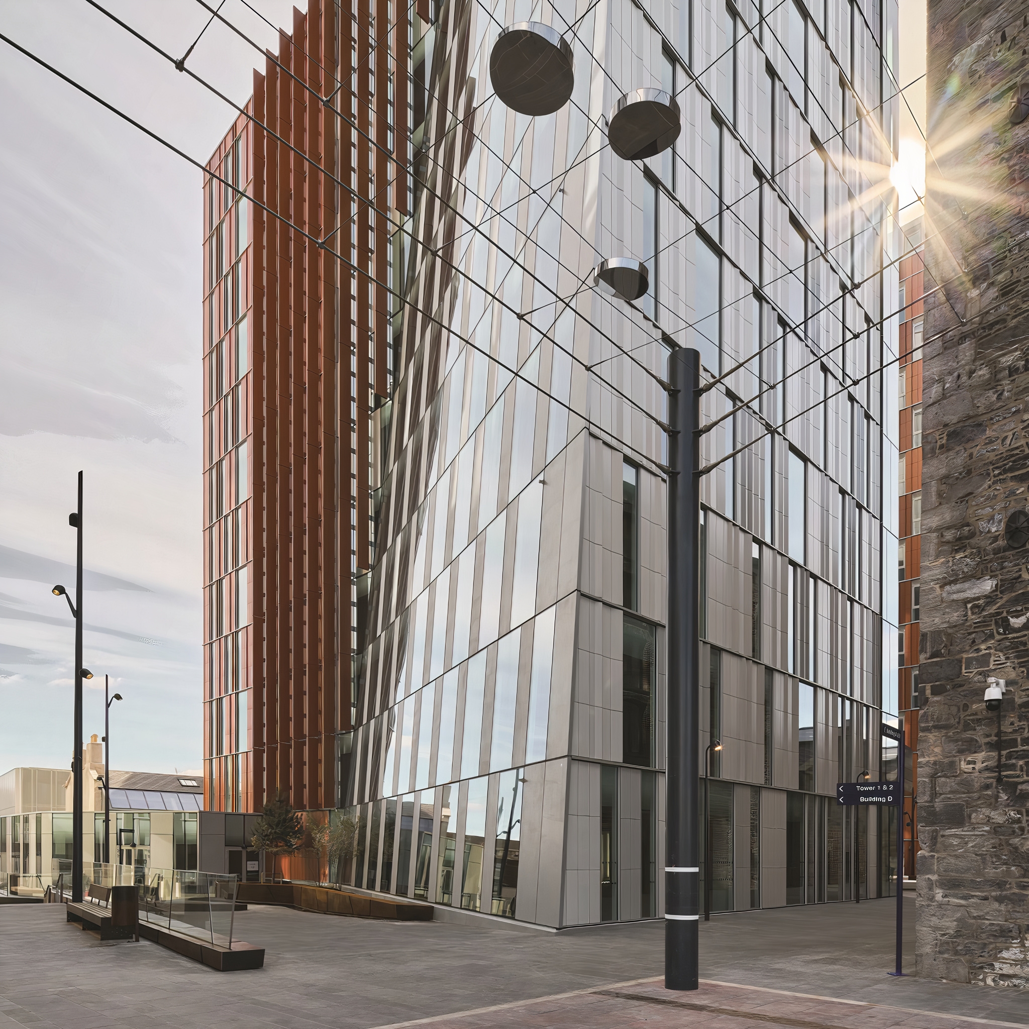 Boland's Quay Uses Industrial Palette on Ceramic Facade | LONGOTON