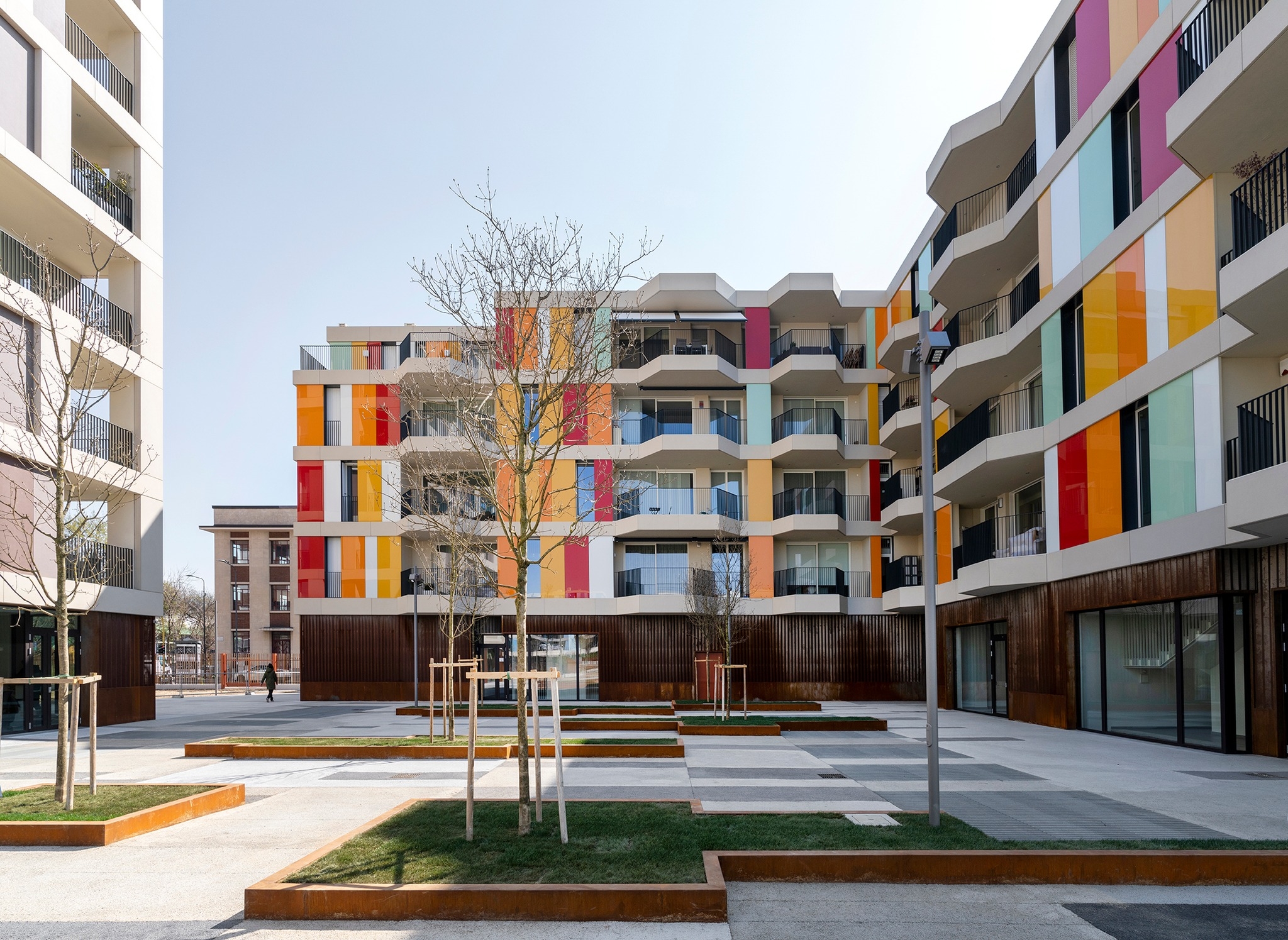 Colors for Facades and Interiors - StoColor System