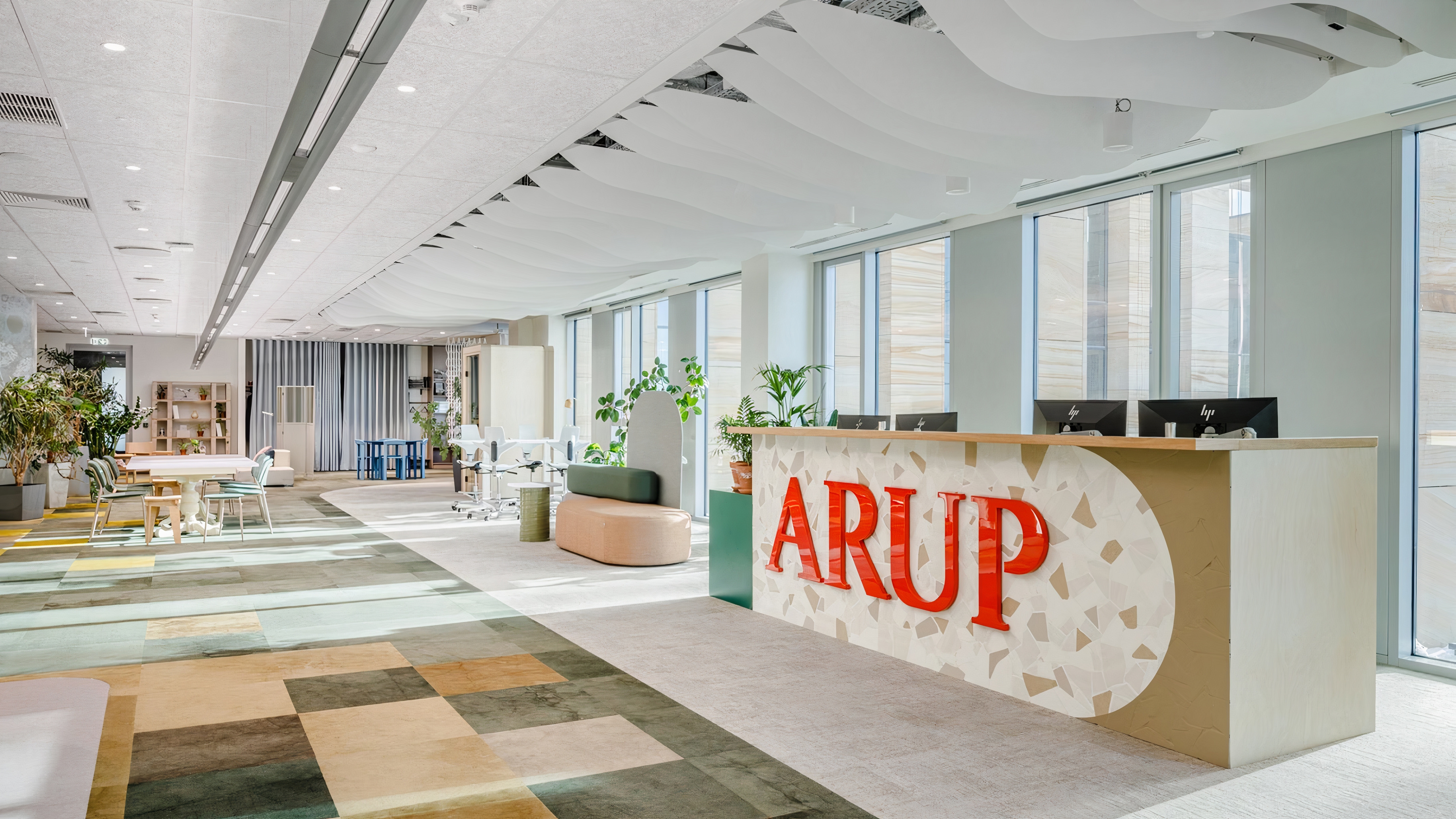 Dynamic Furniture Modules for ARUP Headquarters