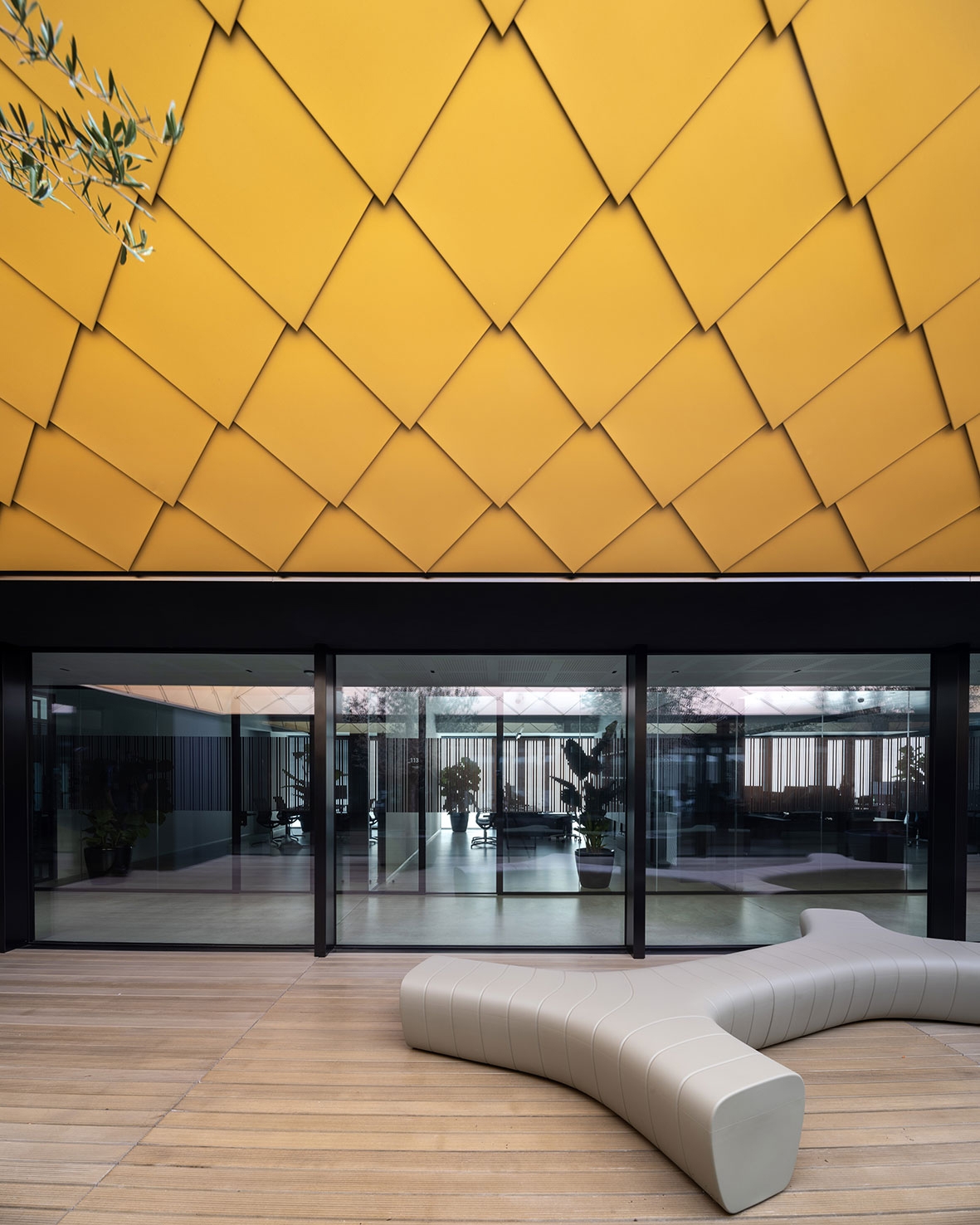 Modular Benches at Arredo3 Headquarters