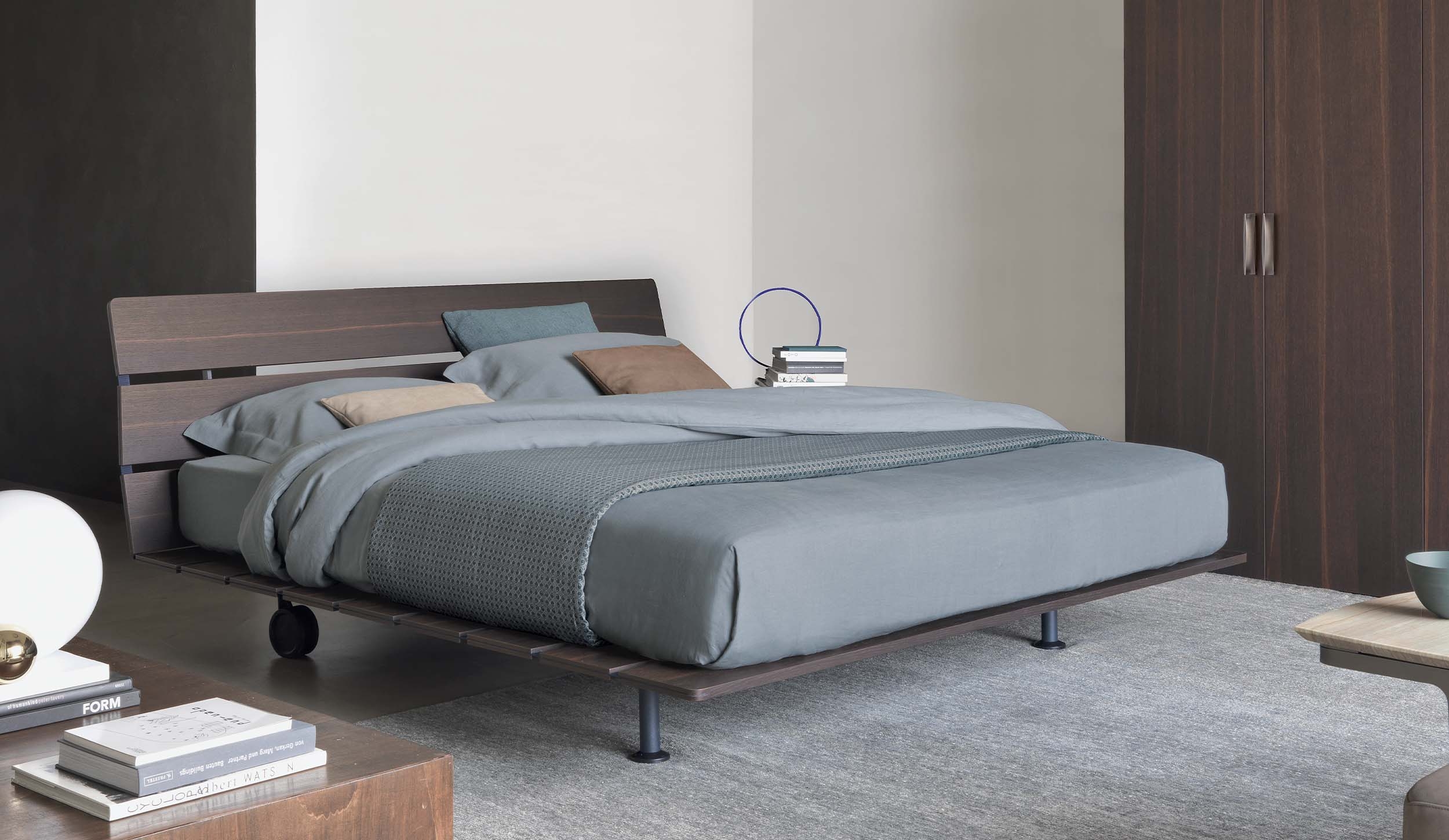 Exposed Slate Bed | Tadao