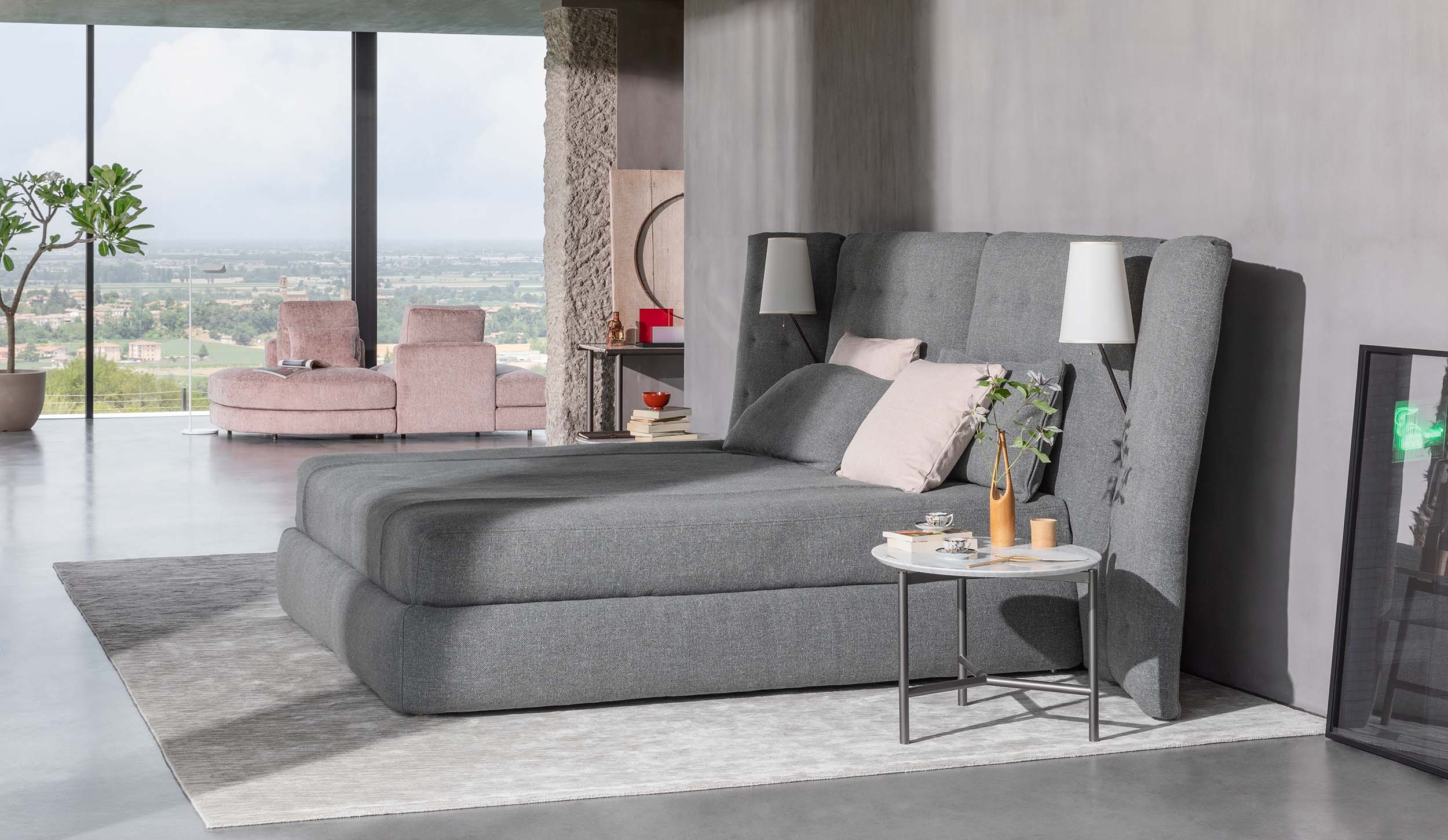 Quilted headboard | Angle