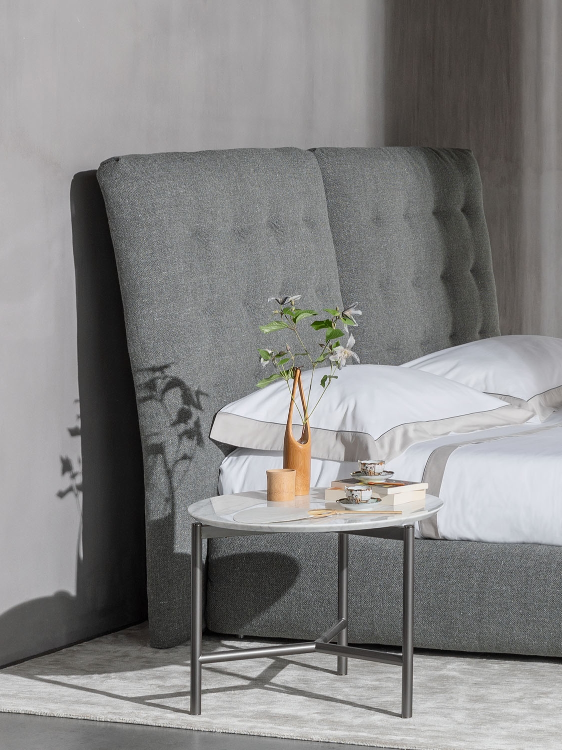 Quilted headboard | Angle