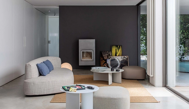 Pierre sofa, poufs and tables