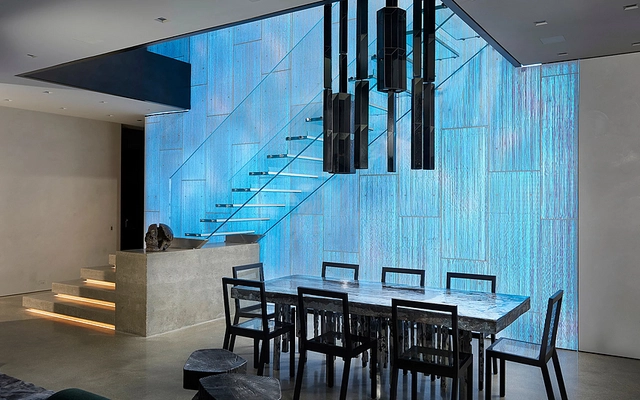 Transparent stair application