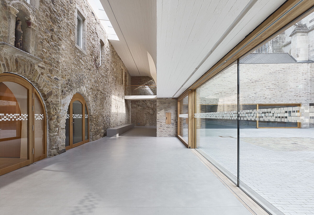 High-Resistance Cement-Based Floor | LOFT