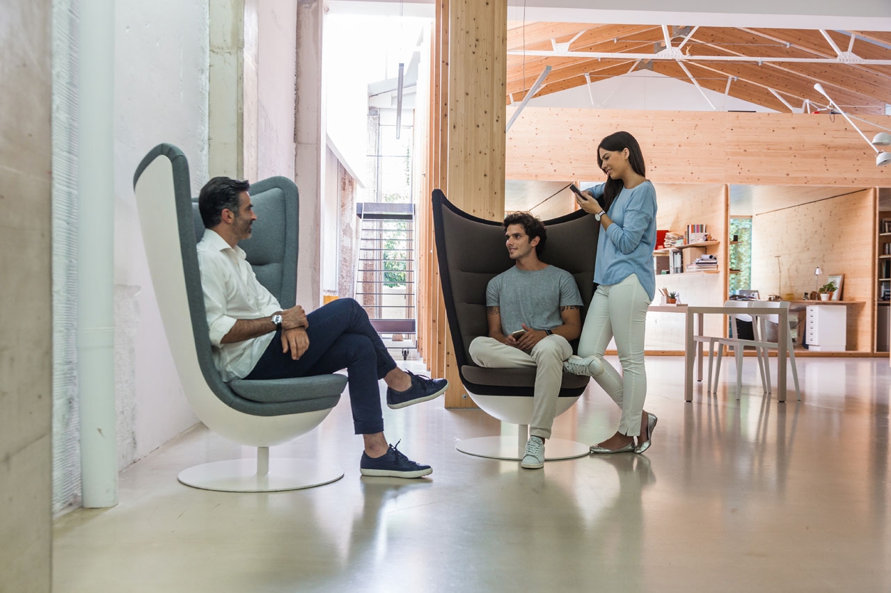 Lounge Seating - Badminton