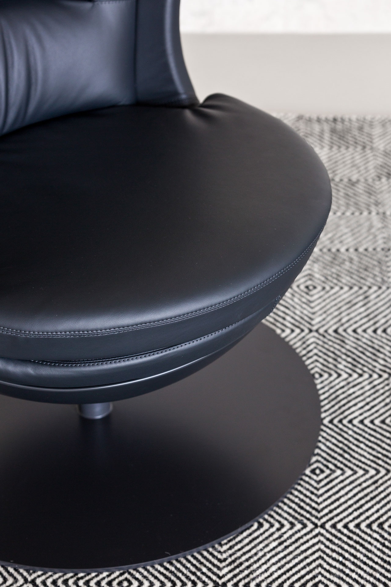 Lounge Seating - Badminton