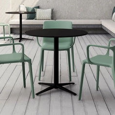Fluit Chair: 100% Recycled