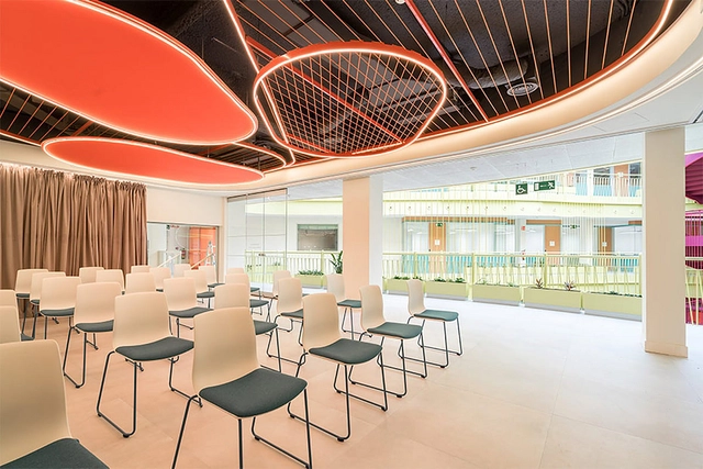 Noom Chairs at Utopicus HQ