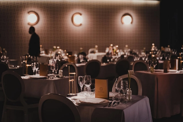 Table Lighting in Parisian Restaurant