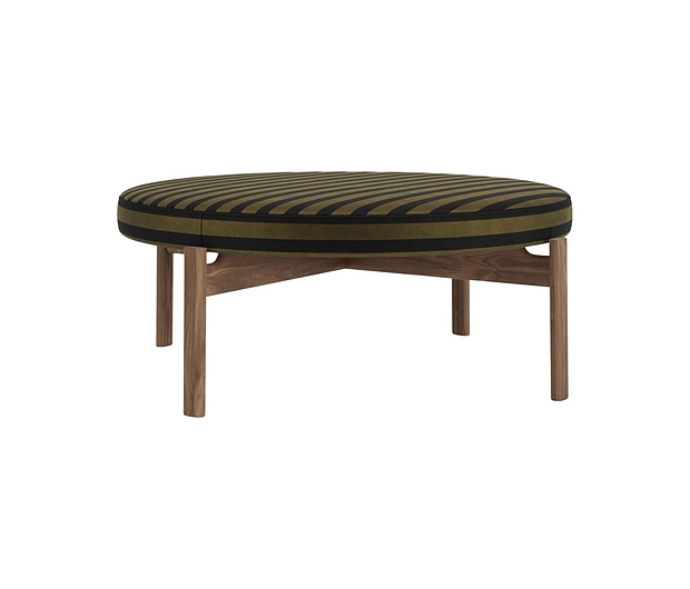 Passage Pouf, Walnut Base| Cabanon Soft - Roseau, FCL7029/04