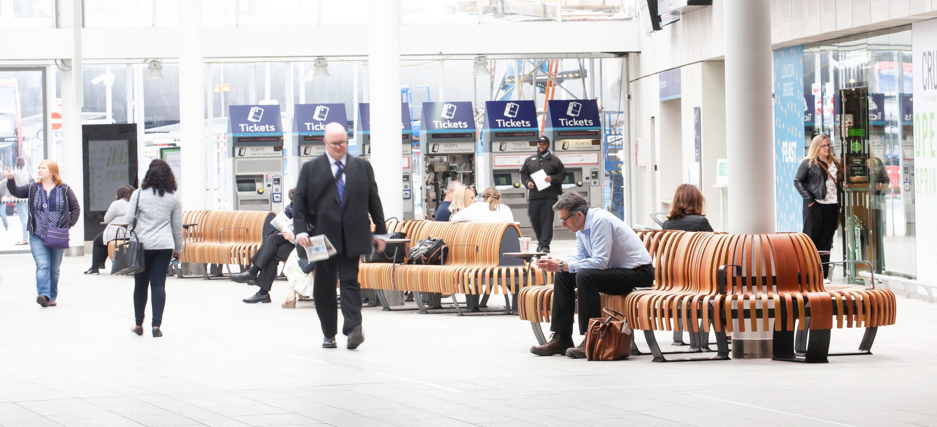 Modular Seating in Train Station