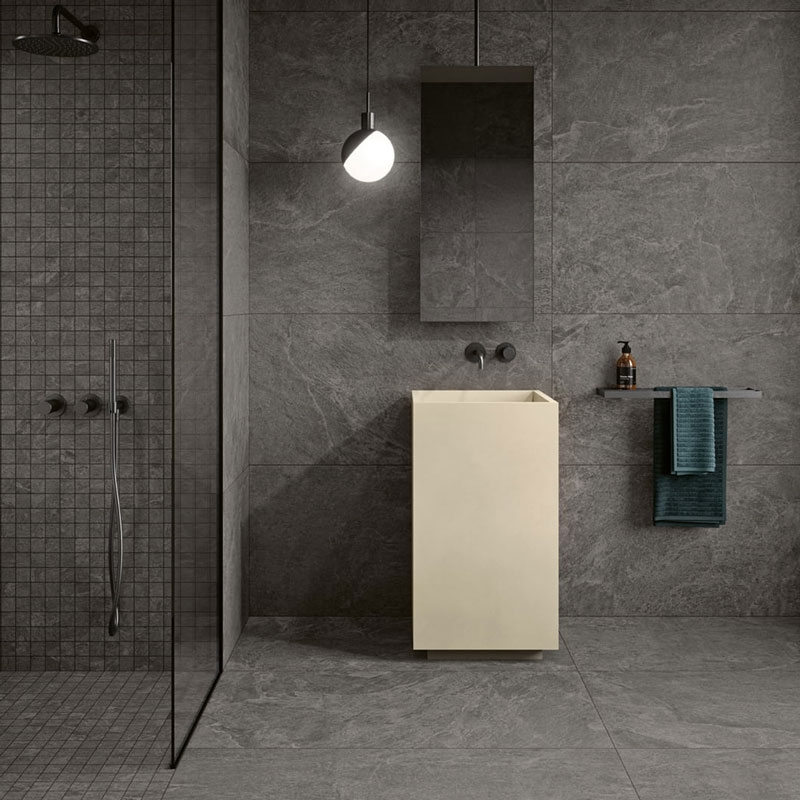 Porcelain Stoneware - Thunder