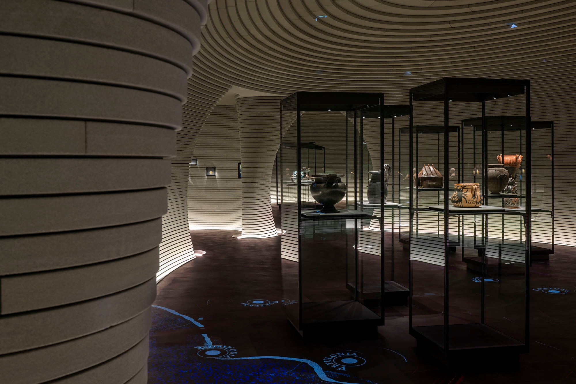 Display Cases in Fondazione Luigi Rovati