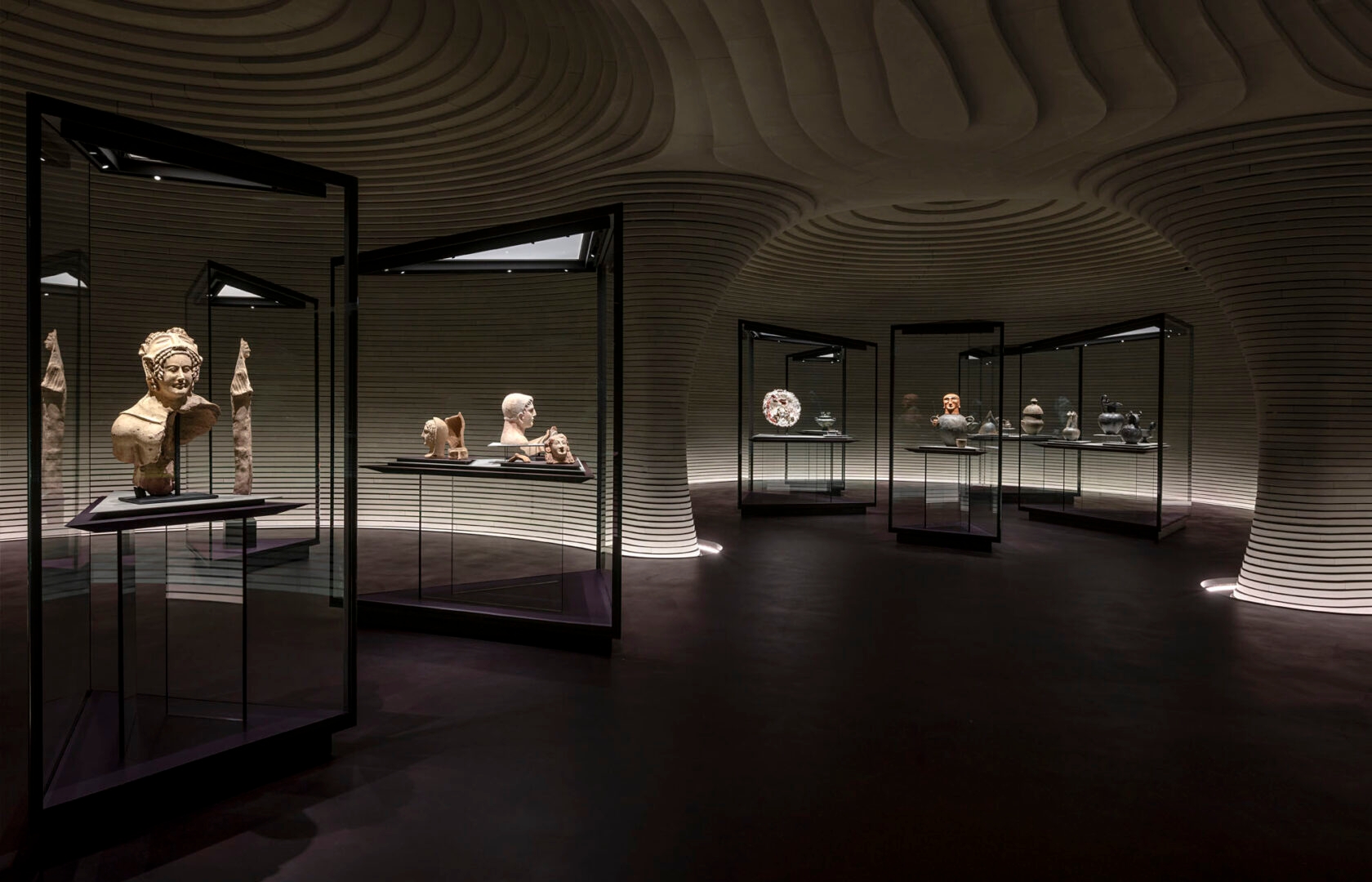 Display Cases in Fondazione Luigi Rovati