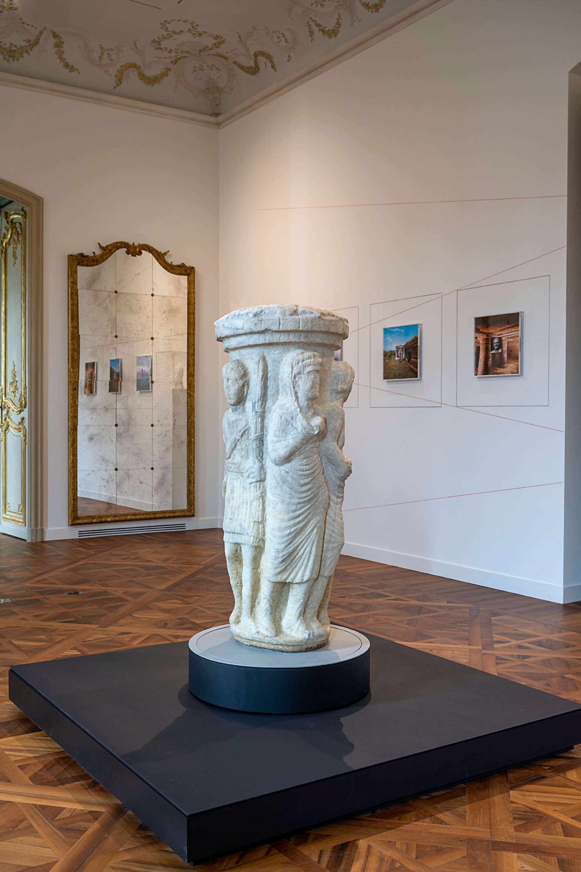 Display Cases in Fondazione Luigi Rovati