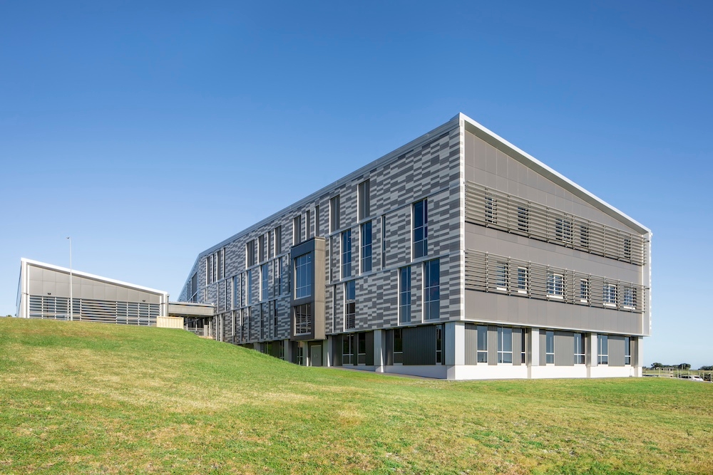 Ventilated Facade Ceramic Tiles - Faveker