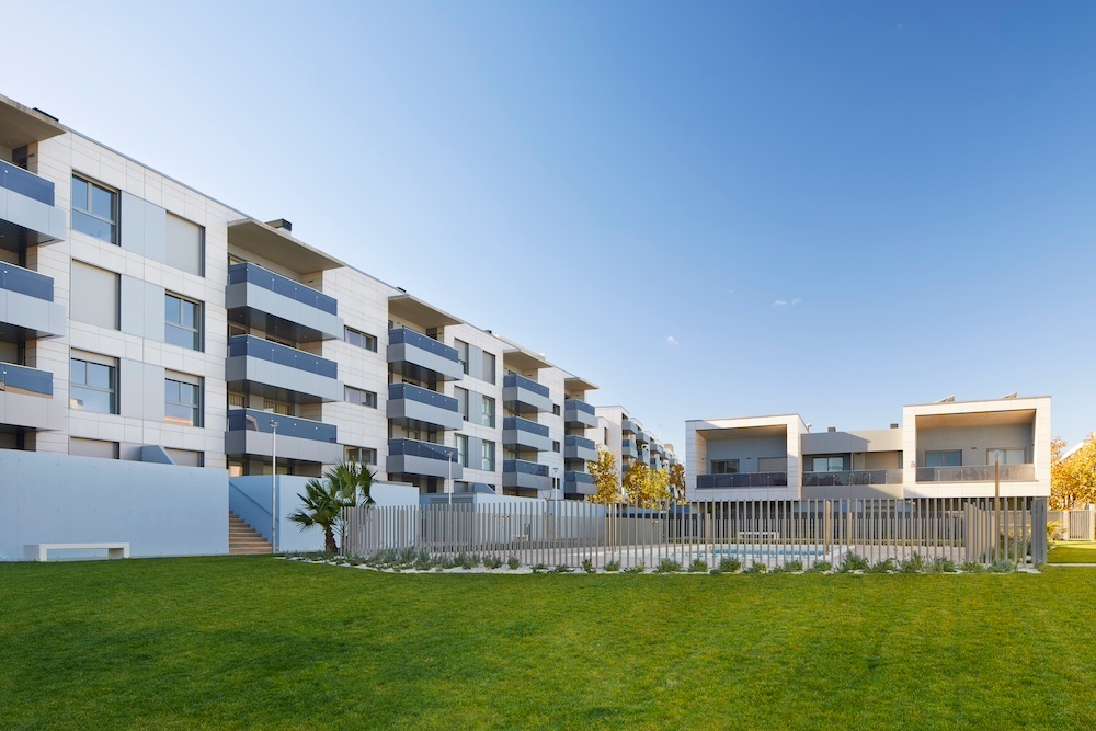 Ventilated Façade in Velaire Residential, Zaragoza