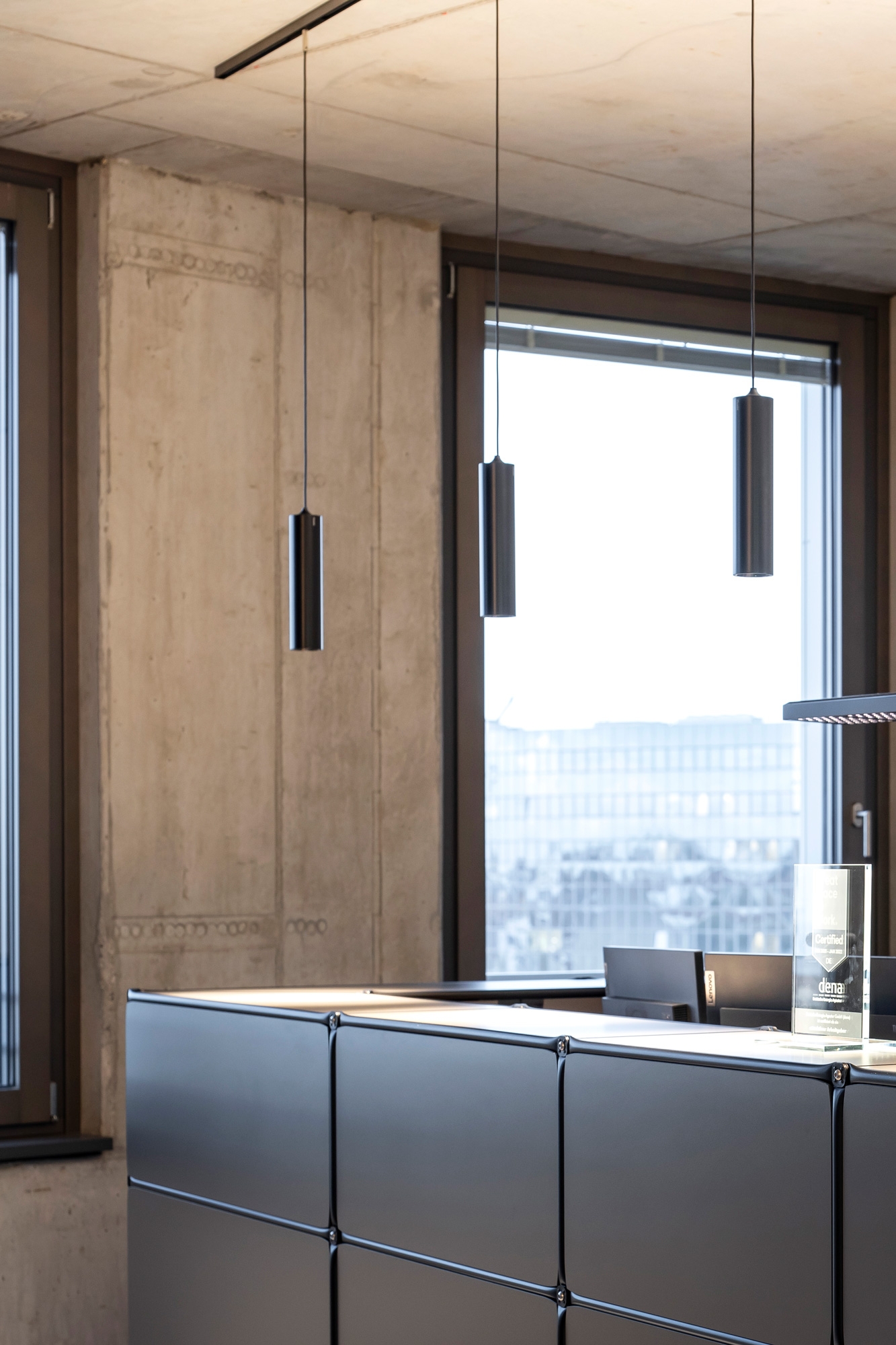 Wall, Floor and Ceiling Luminaires