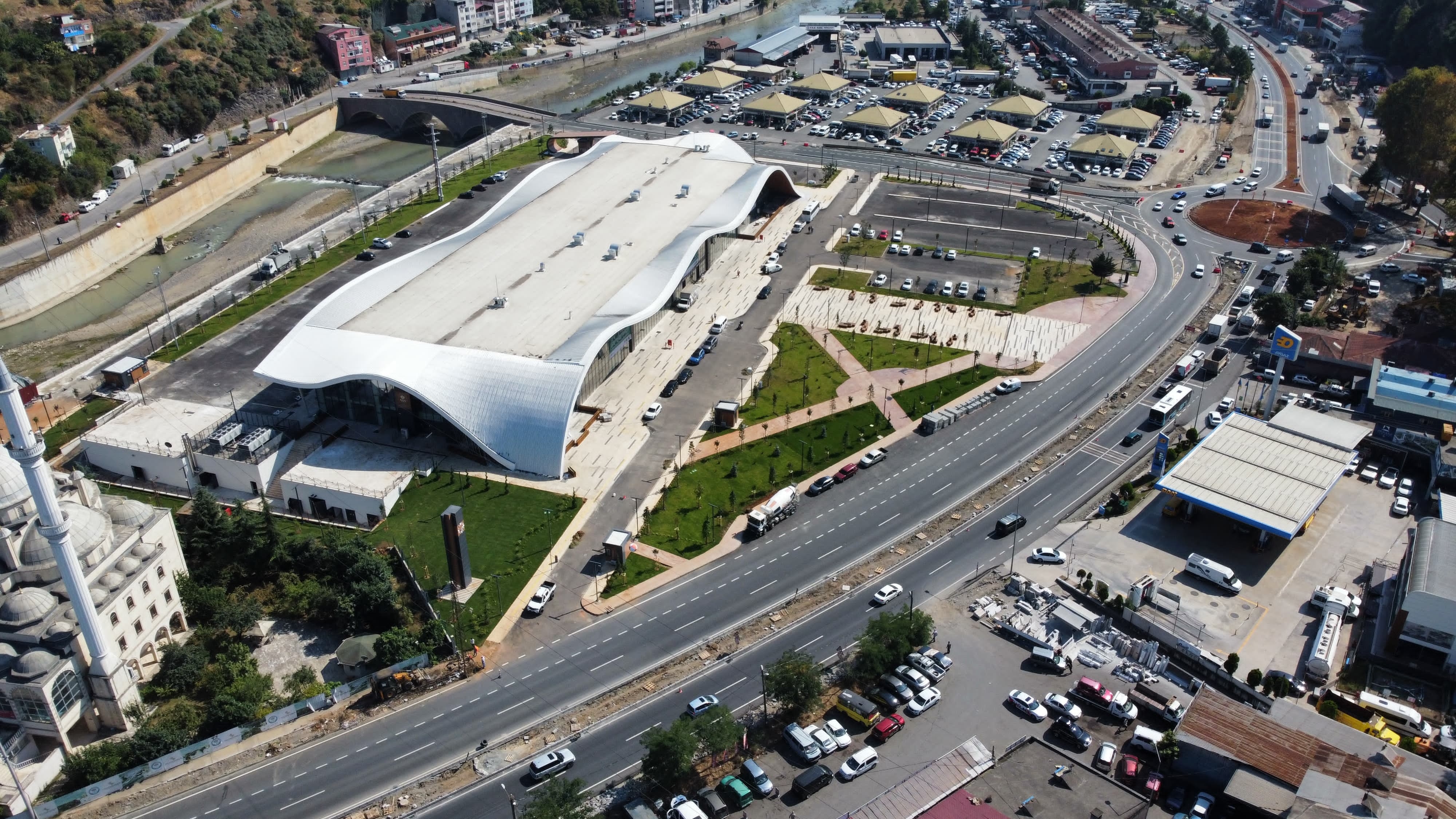 TPO Roofing Membrane Waterproofs Bus Station