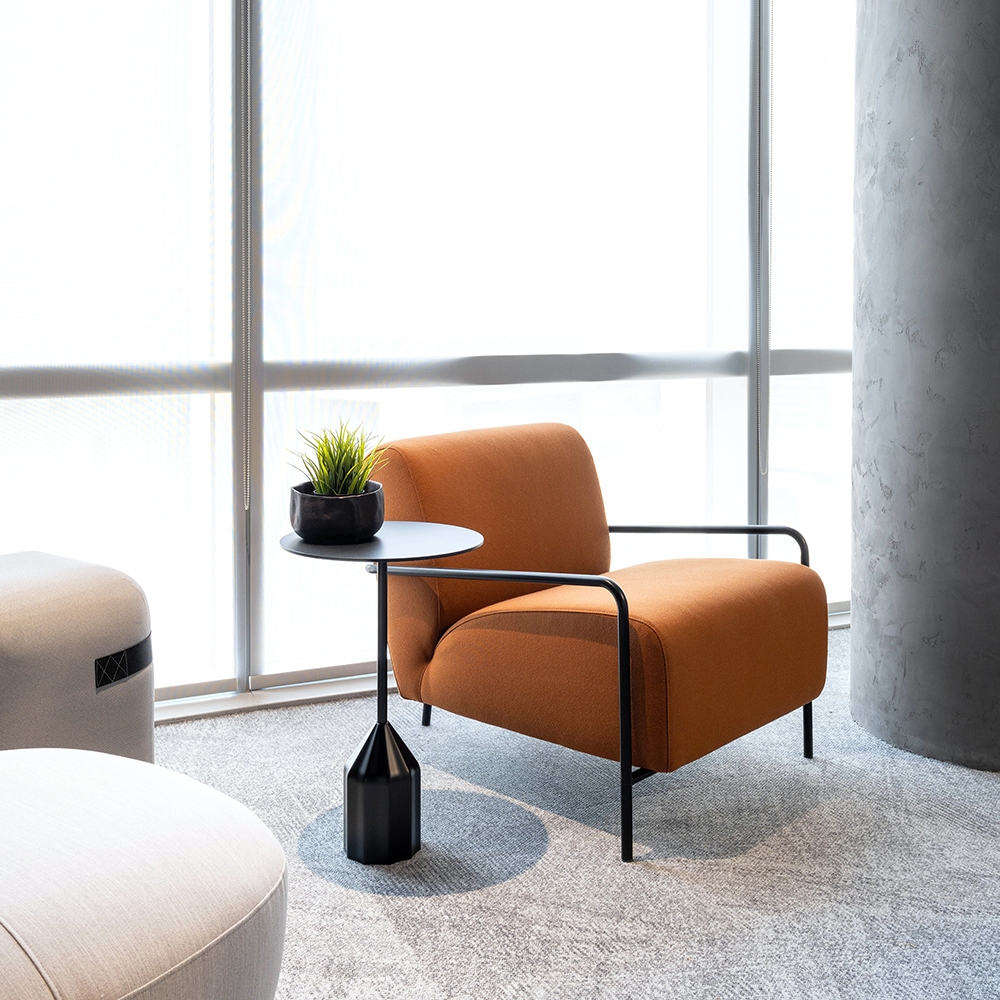 Seating Furniture in Dubai Consulting Firm