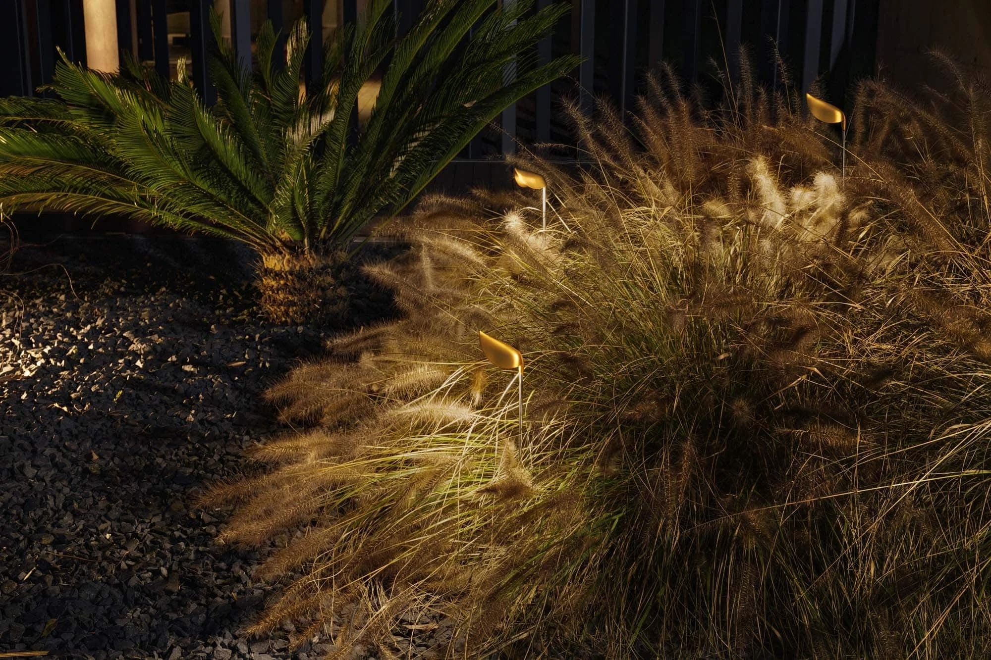 Outdoor - Floor Lamps