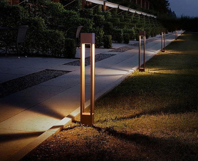 Olev's Torch outdoor lamp