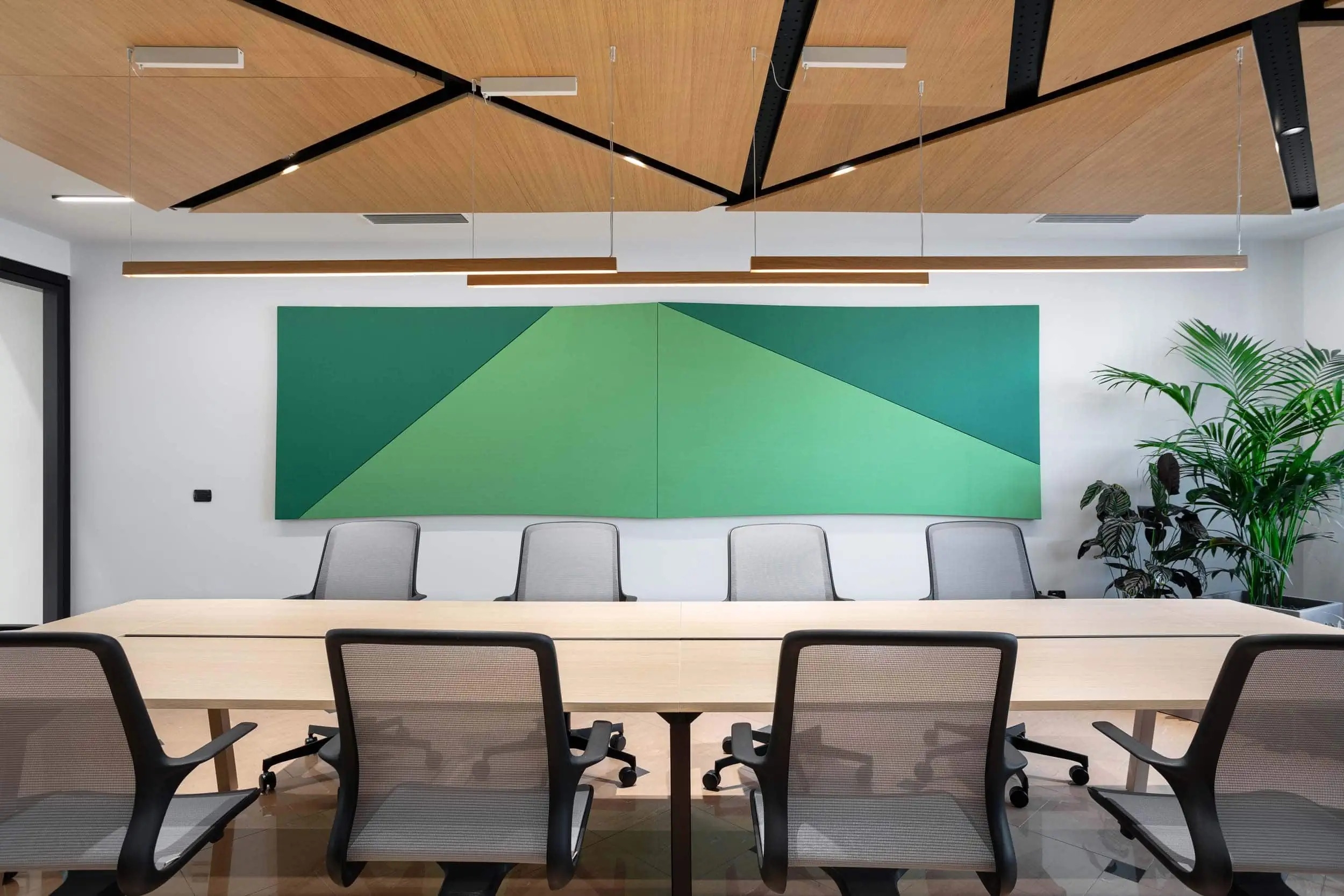 Dimming Lamps in Office Space