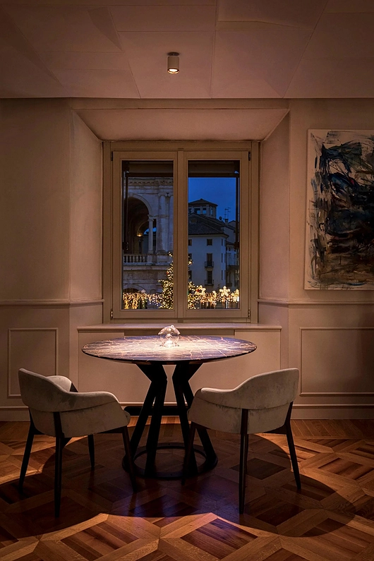 Olev lighting in Michelin-star restaurant