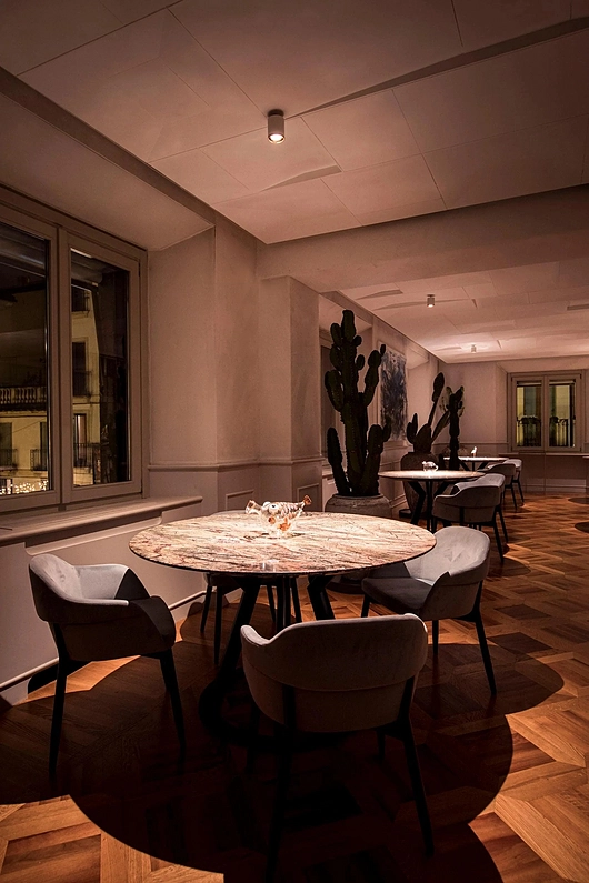 Olev lighting in Michelin-star restaurant