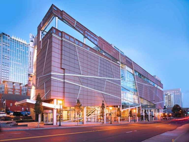 How to Choose the Right Metal Wall System