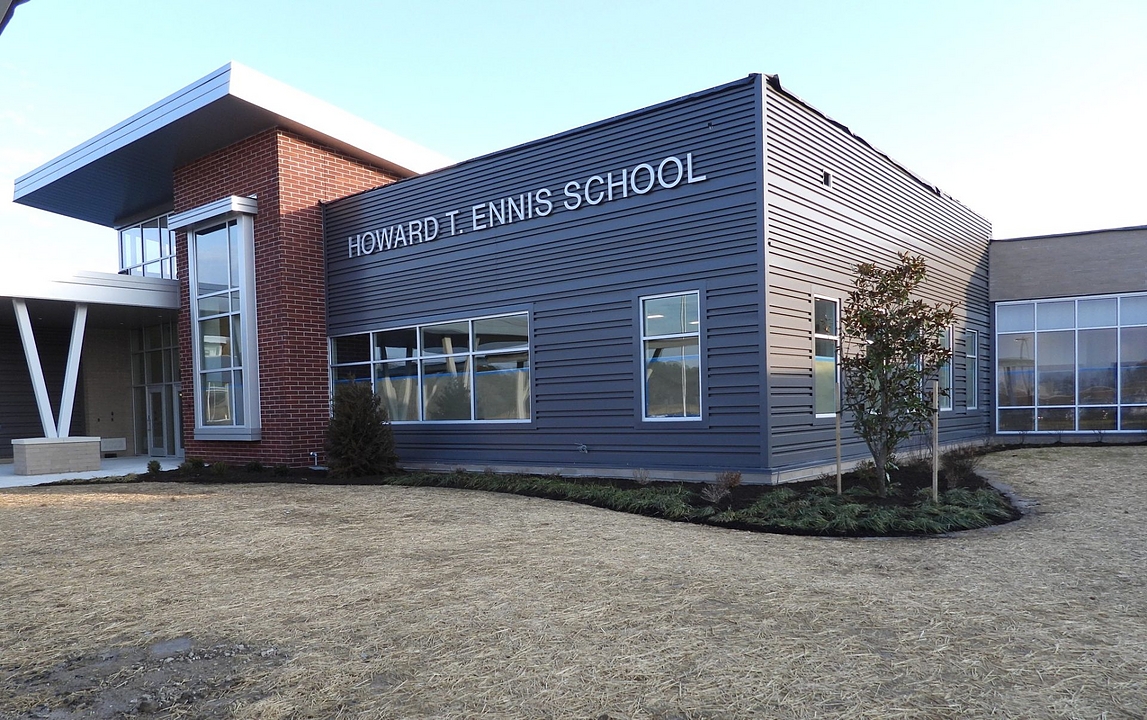 Metalic Wall Panels at Howard T Ennis School