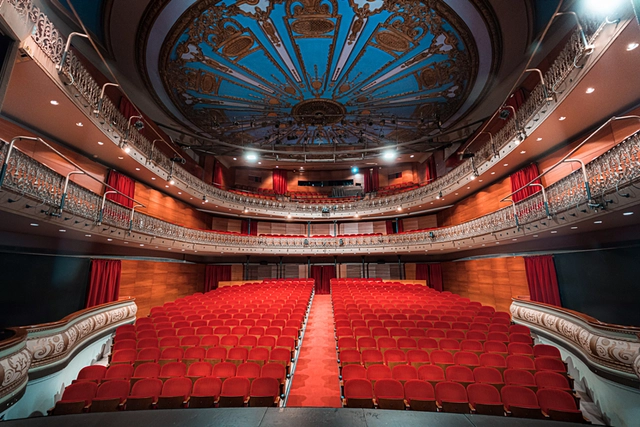 Theatre seating in Teatre Romea