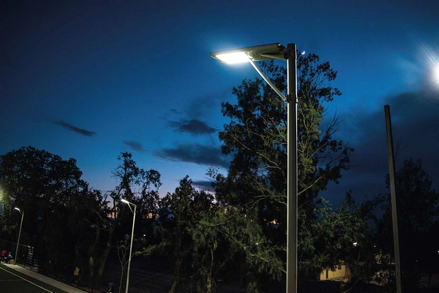 Iluminación autónoma solar