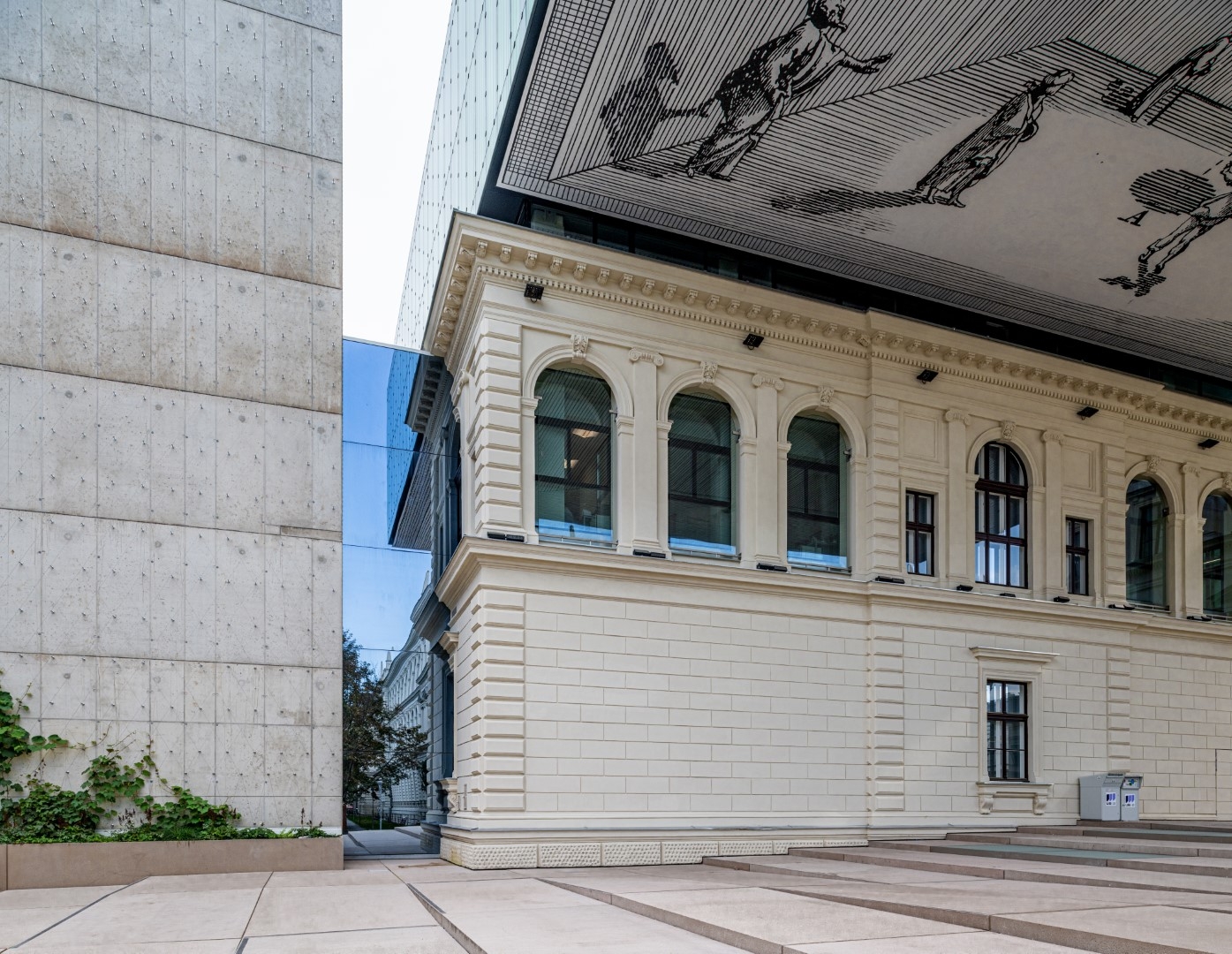 Facade Systems in Karl-Franzens University