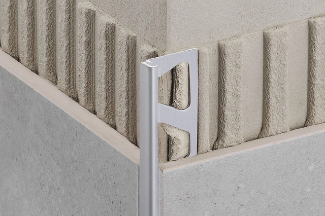 SCHLUTER JOLLY wall profile