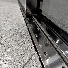 Janela Minimalista - ah! Noble Metals