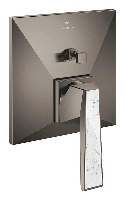 Single Lever Mixer with 2 Way Diverter