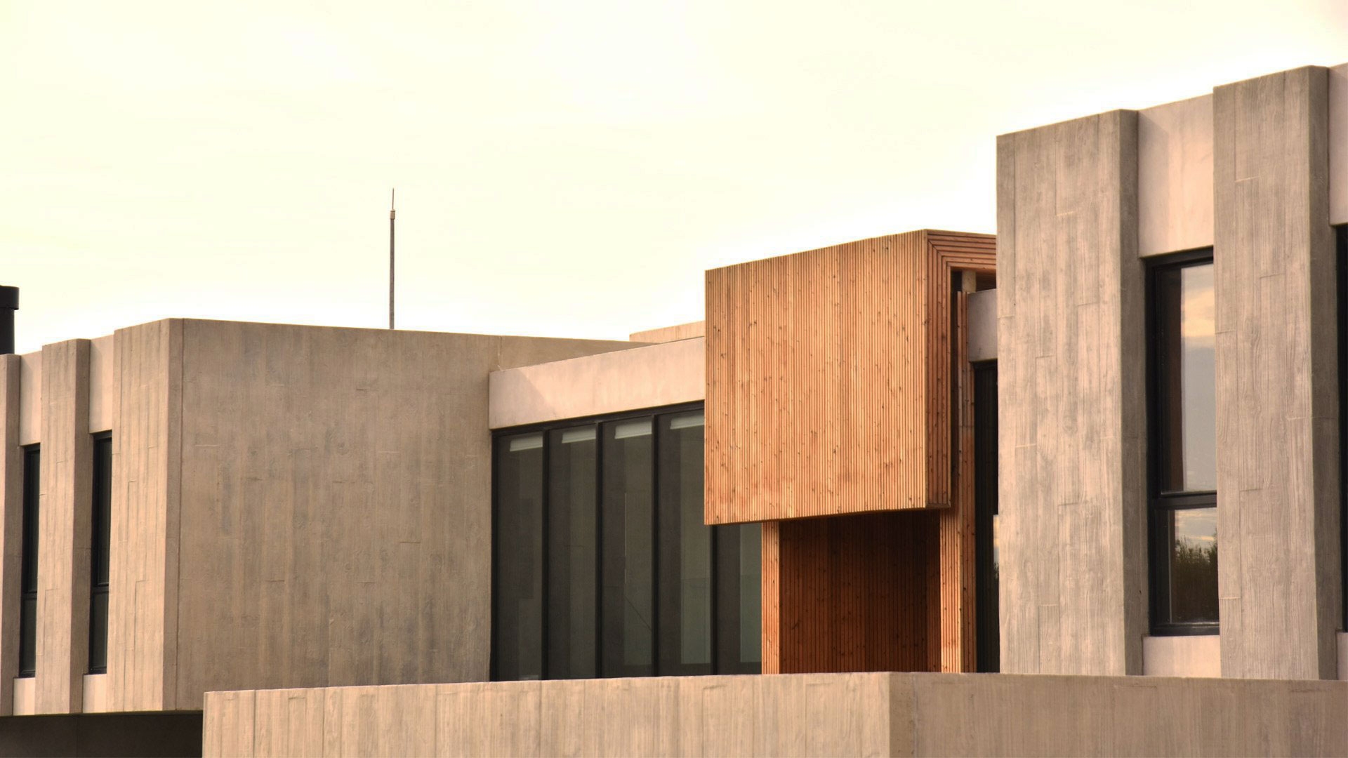 Fachadas y muros Thermowood en La Salada