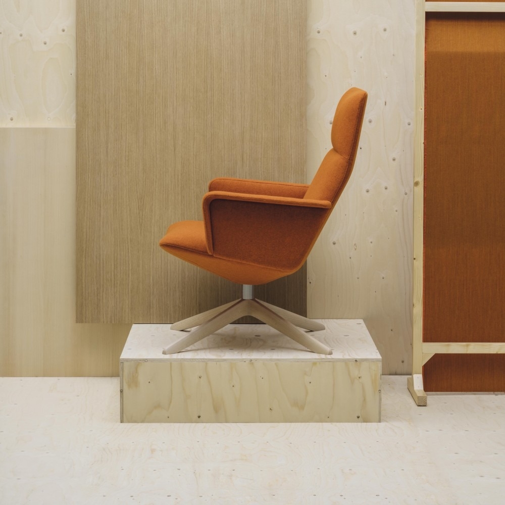Curved Lounge Chairs