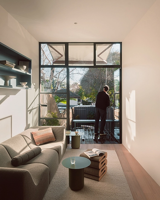 Applied shading systems in residential project