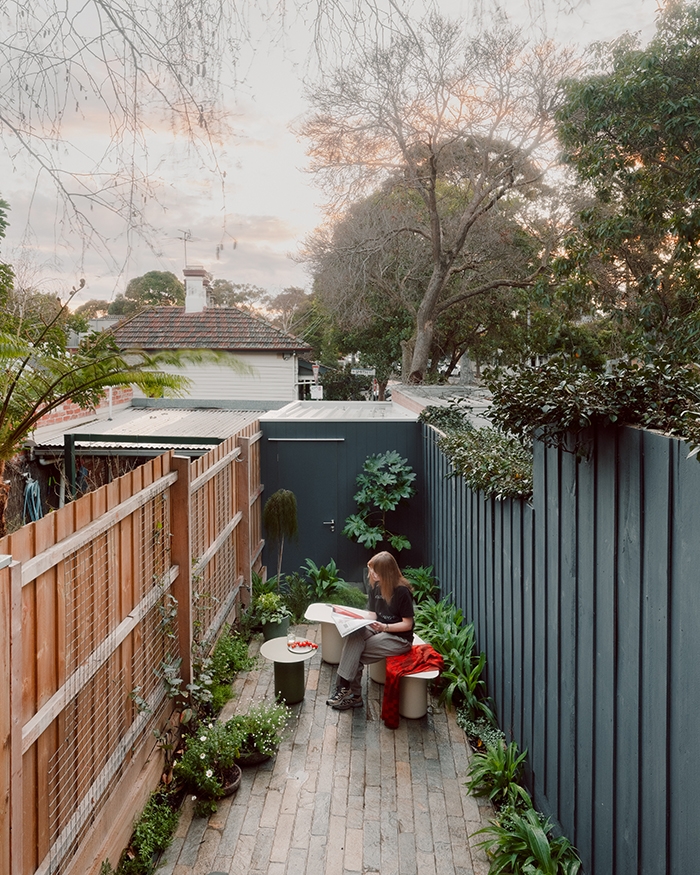 Retractable Folding Arm Awning in Melbourne Terrace