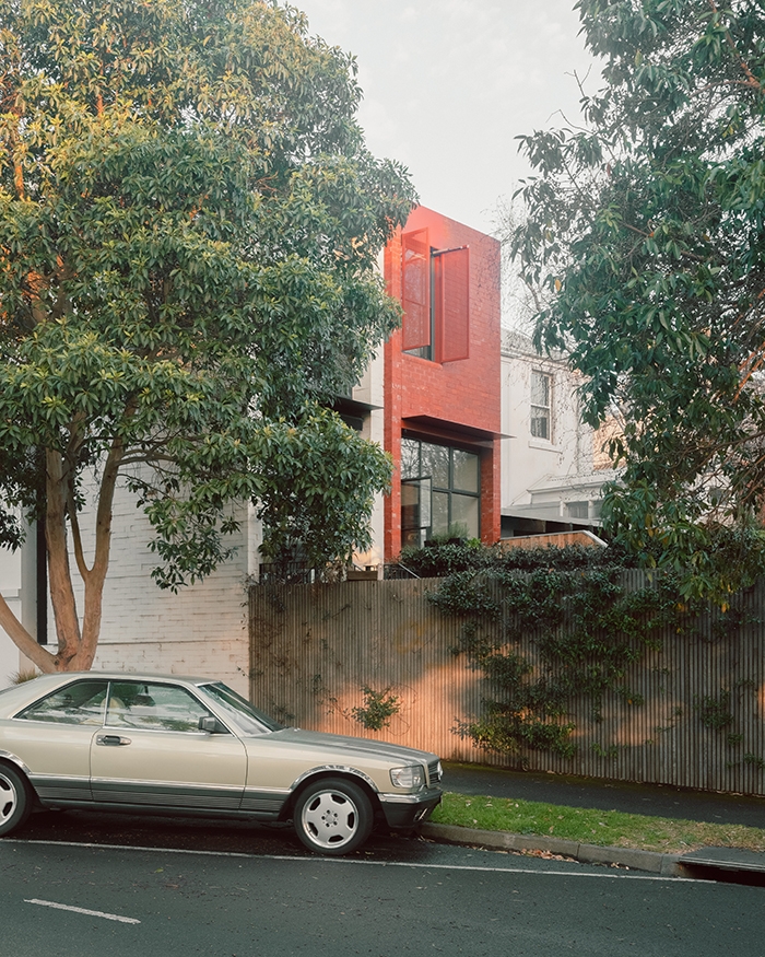 Retractable Folding Arm Awning in Melbourne Terrace