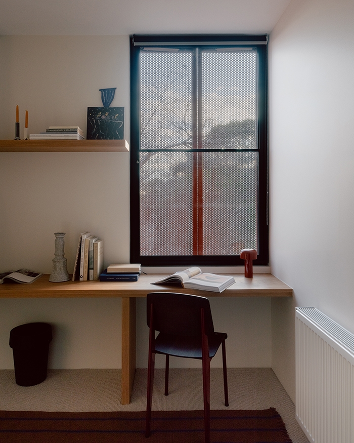 Retractable Folding Arm Awning in Melbourne Terrace