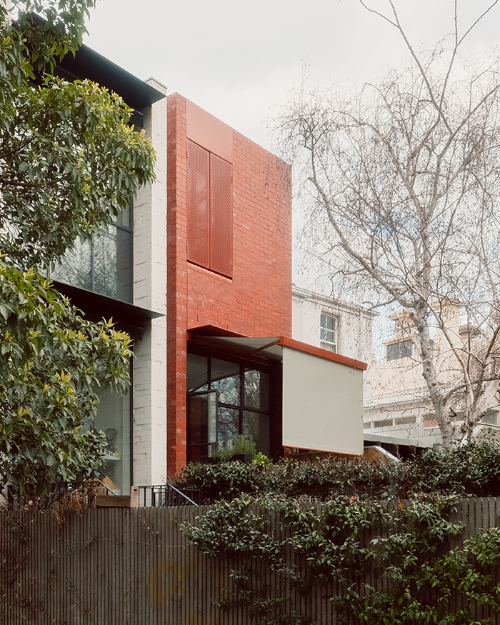 Retractable Folding Arm Awning in Melbourne Terrace