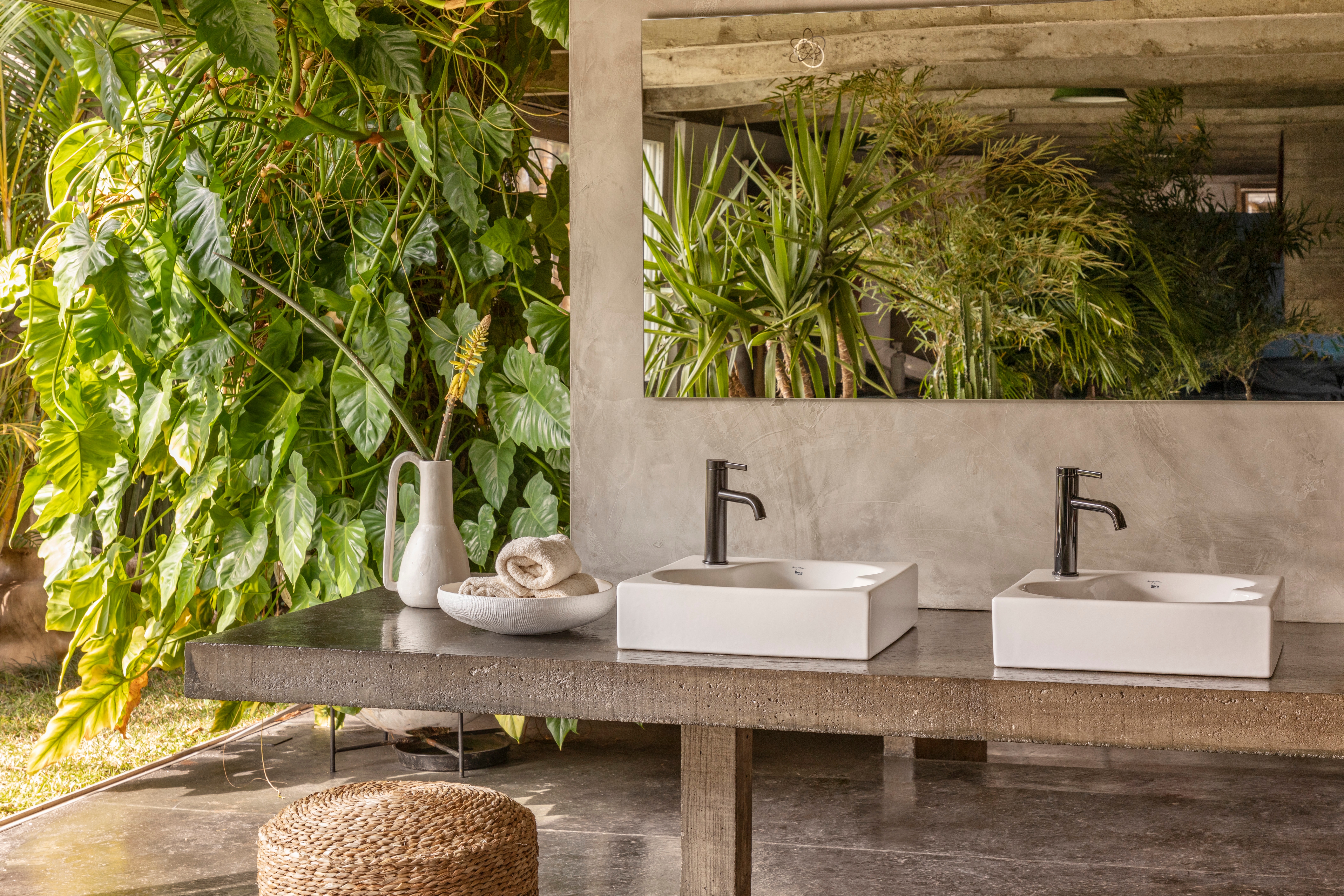 Basins - Ohtake Collection