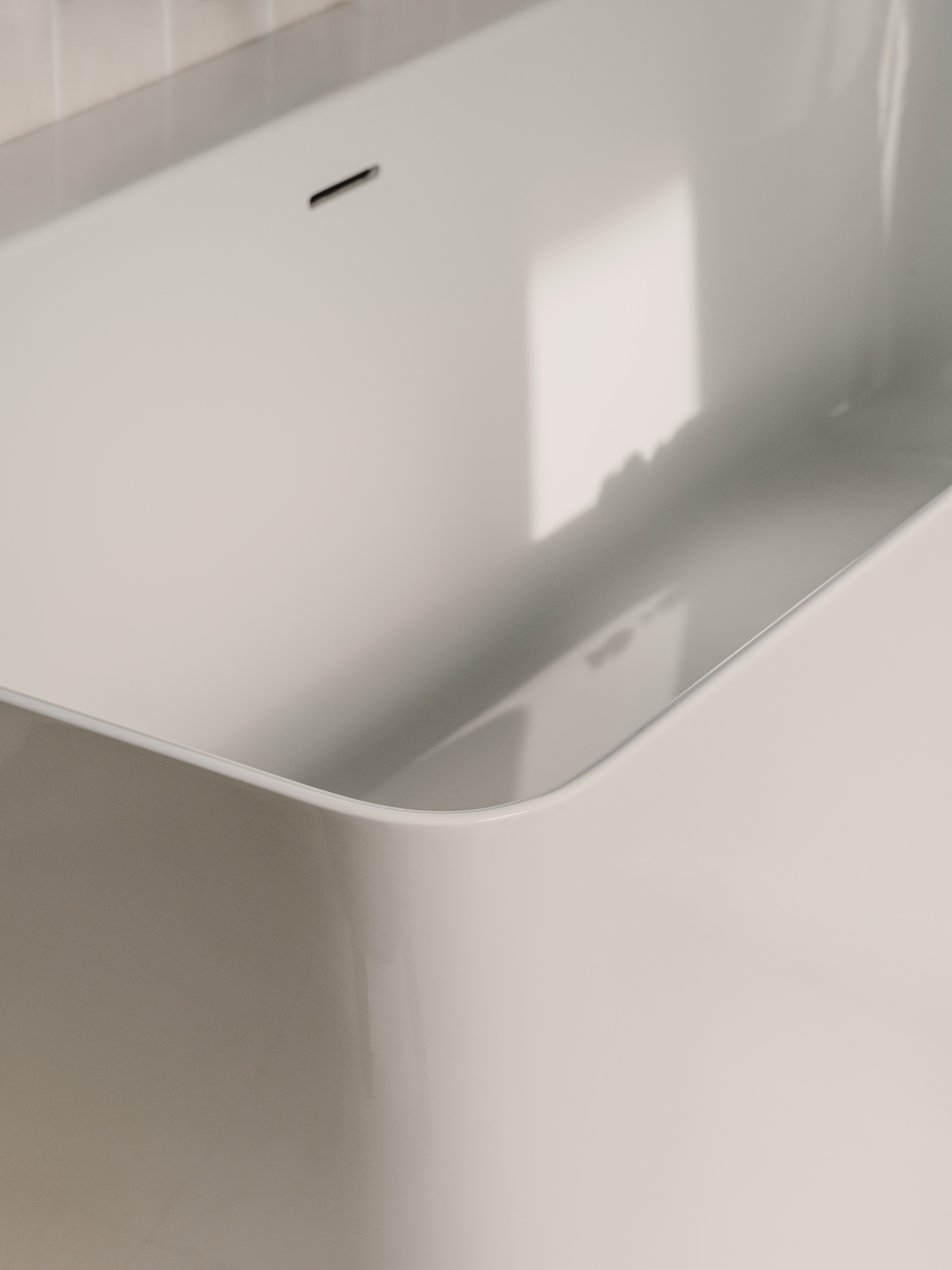 Baths - Ona Collection
