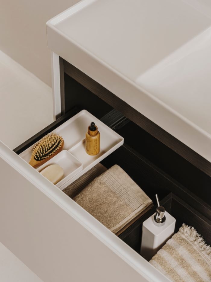 Bathroom Accessories - Tura, Ona & Tempo